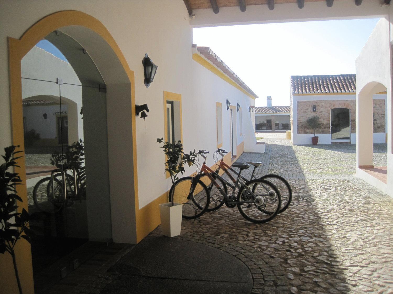 Outeiro Da Vila - Casas De Campo Vila Verde de Ficalho Экстерьер фото